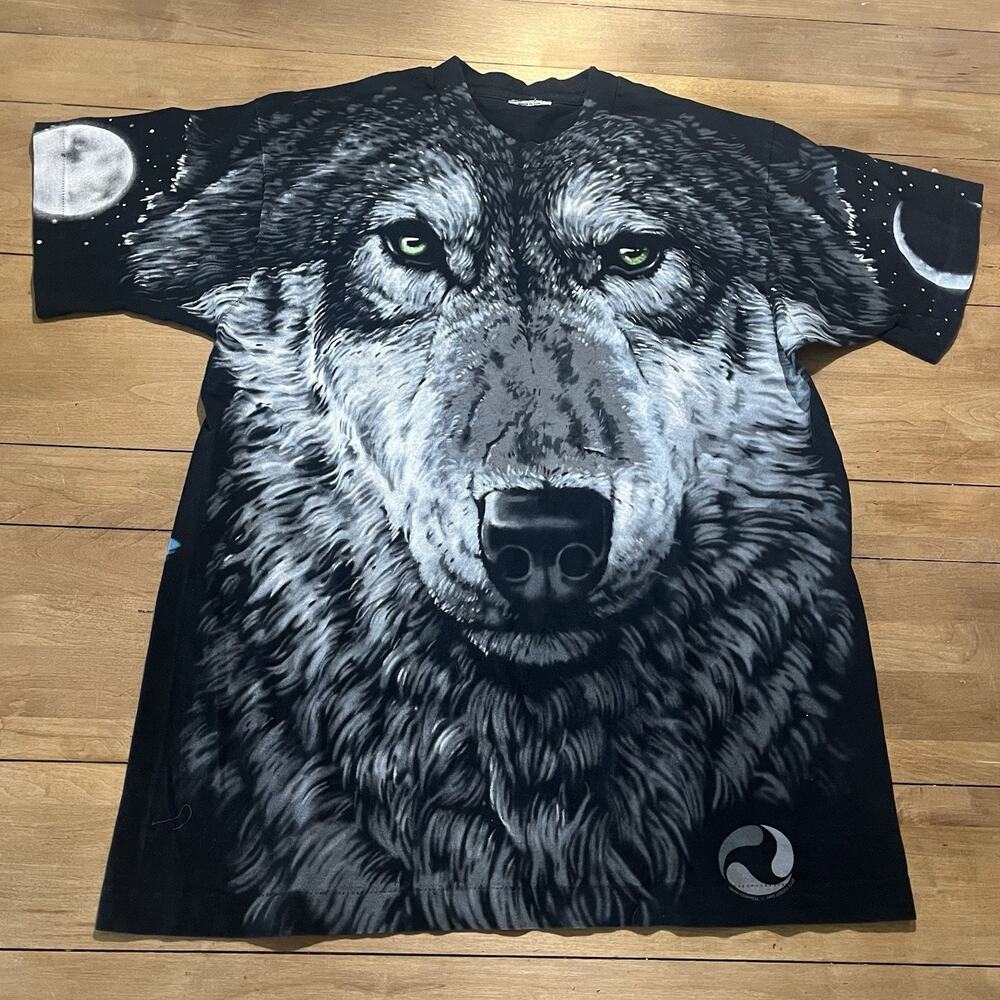 Vintage 90’s Liquid Blue Wolf All Over Print Animal Nature Moon Single Stitch 96